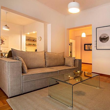 Elegant, Spacious & Minimalist Aptm W/Balcony Lägenhet Aten Exteriör bild