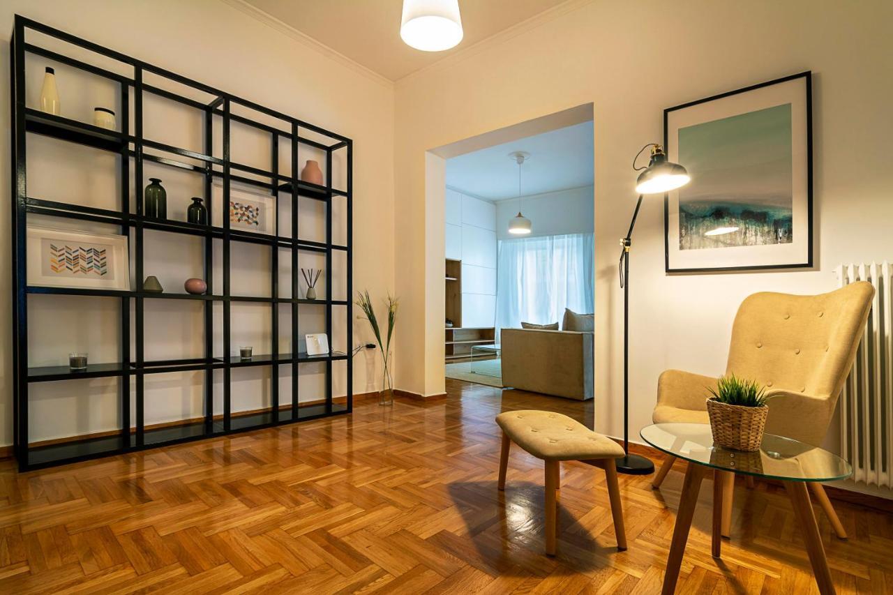 Elegant, Spacious & Minimalist Aptm W/Balcony Lägenhet Aten Exteriör bild